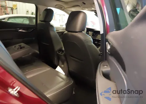 2021 Buick Envision Fwd Essence z USA, uszkodzony, nr VIN LRBFZNR41MD131468